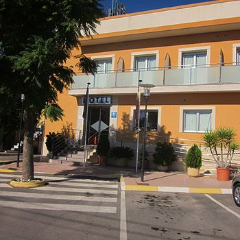 Hotel Totana Sur hotel amarillo